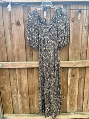 MINKPINK Black Floral Open Back Maxi Dress with Puff Sleeves